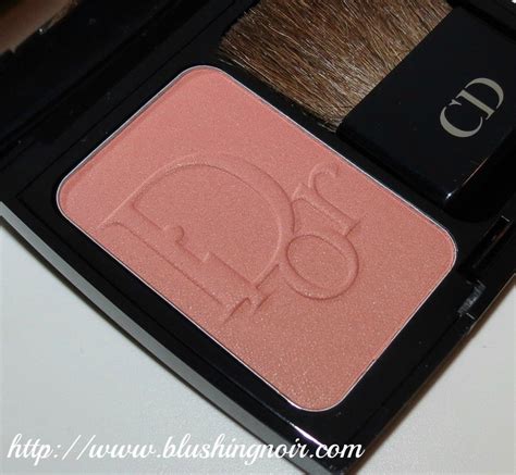 Dior 553 Cocktail Peach Vibrant Color Powder Blush 